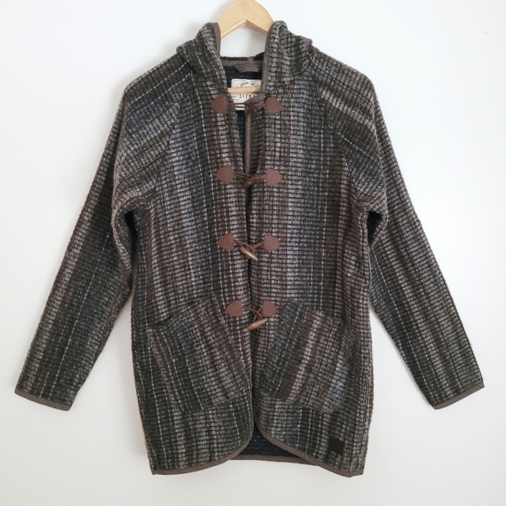 Sitka | Raw Cotton Brown Striped Toggle Front Jacket - M